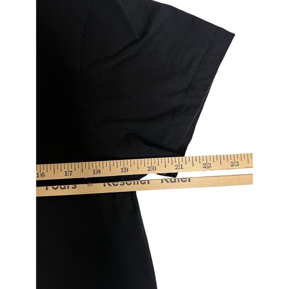 One Punch Man T-Shirt | Saitama Graphic Black Anime Tee | Fist Pose | Size Large - Picture 7 of 8